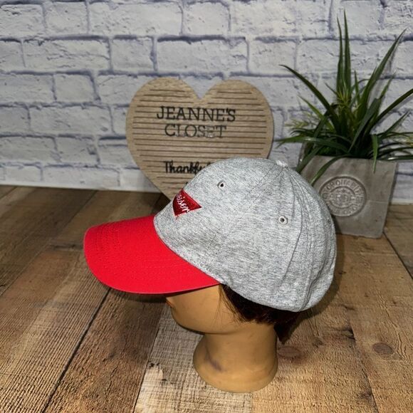 Budweiser hat - Picture 3 of 8